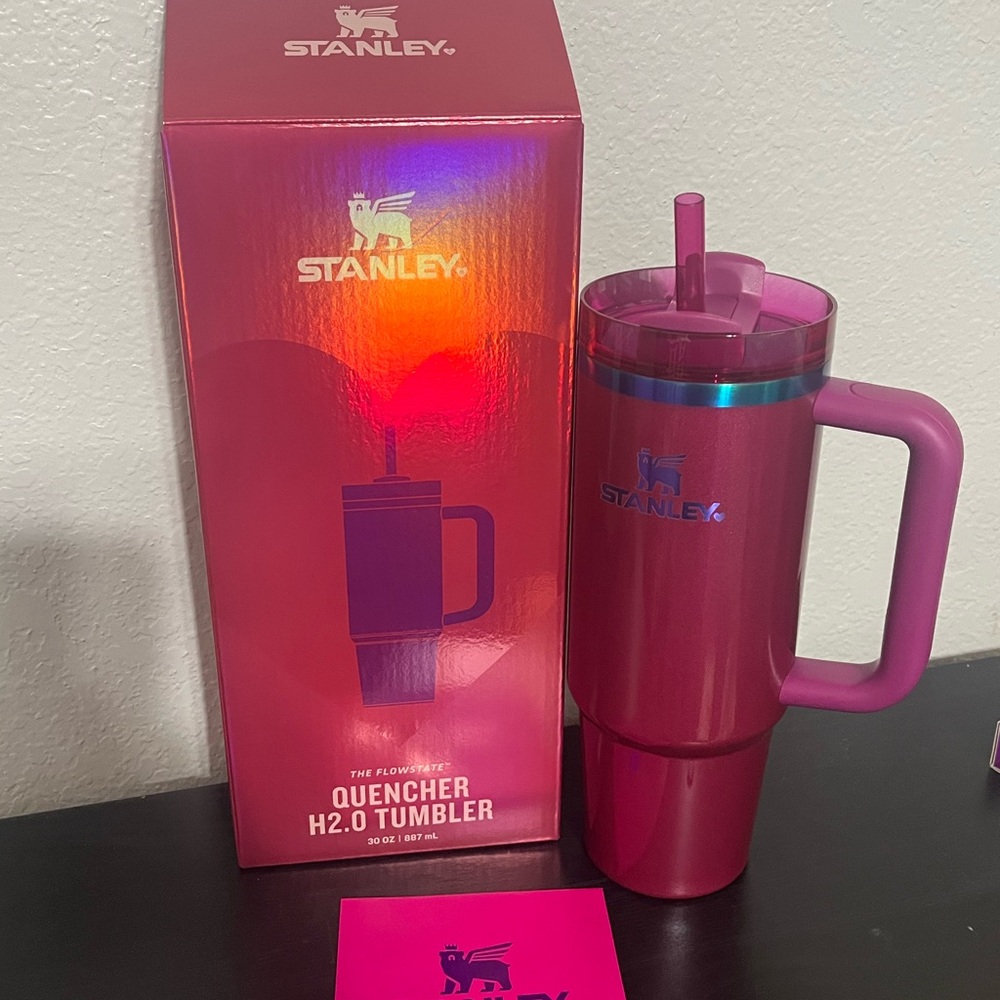 Stanley Berry Pink Quencher H2.0 Tumbler with Handle 30 oz